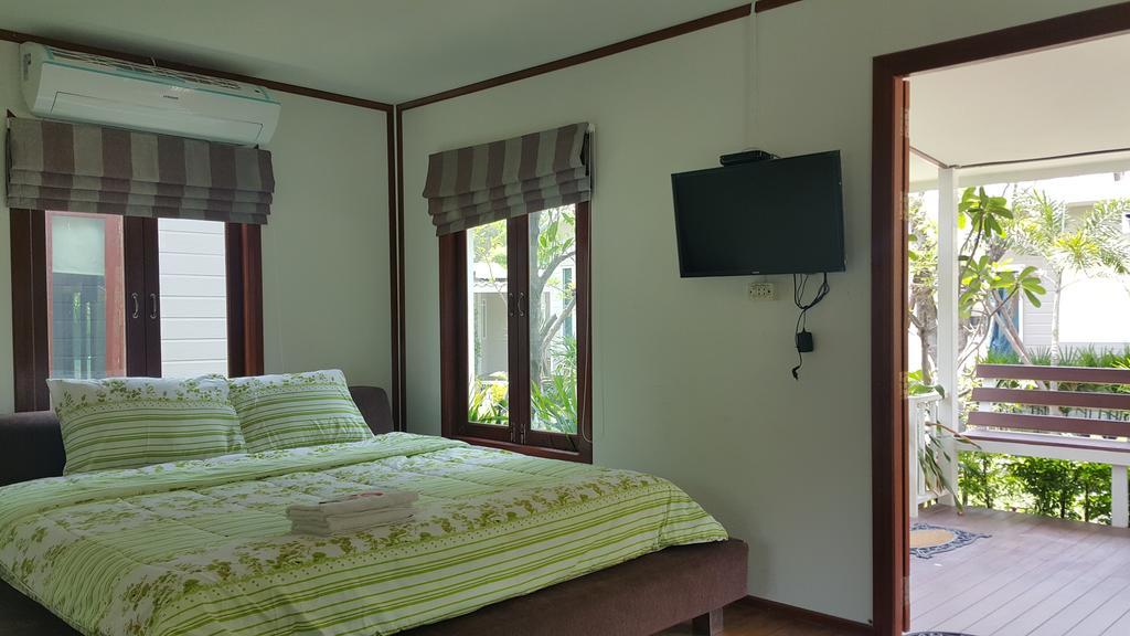 Oyo 75402 Villa Rayonghouse Ban Nong Sai Yong Exterior photo